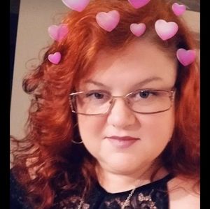 Meet your Posher, Simone